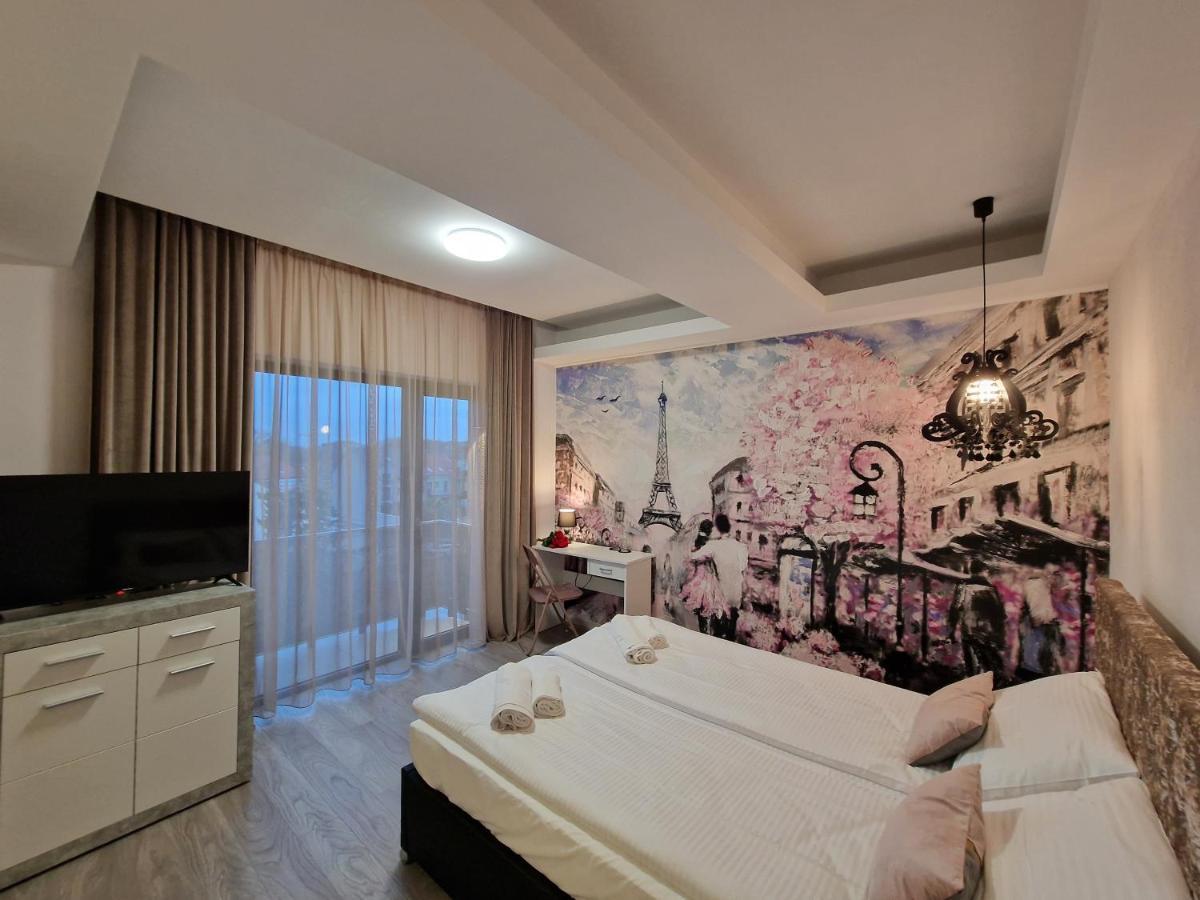 Art'S Luxury Boutique Hotel Орадя Экстерьер фото